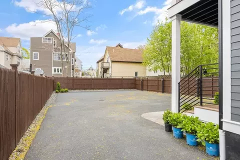 145 Vernal St #2, Everett, MA 02149 photo 22
