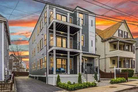 145 Vernal St #2, Everett, MA 02149 photo 17