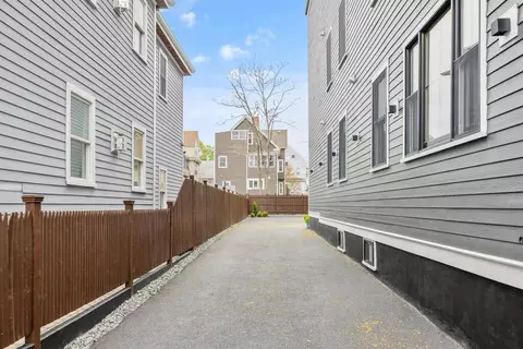145 Vernal St #2, Everett, MA 02149 photo 21