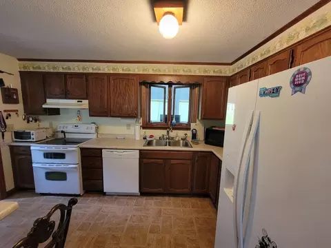 208 Old Belchertown Rd, Ware, MA 01082 photo 8