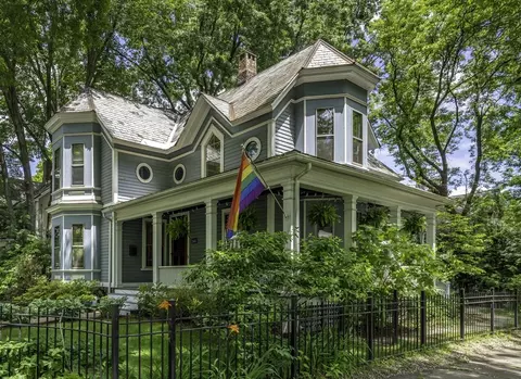 141 State St, Northampton, MA 01060