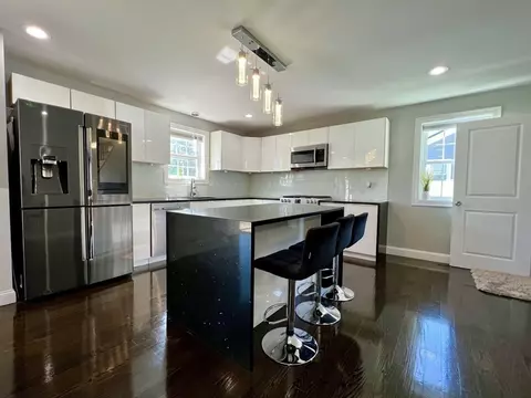17 Haskins St, Worcester, MA 01604 photo 6