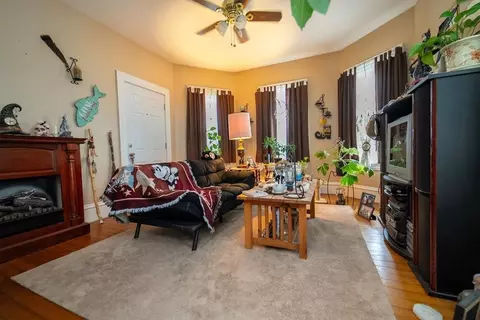 403 America St, Fall River, MA 02721 photo 2