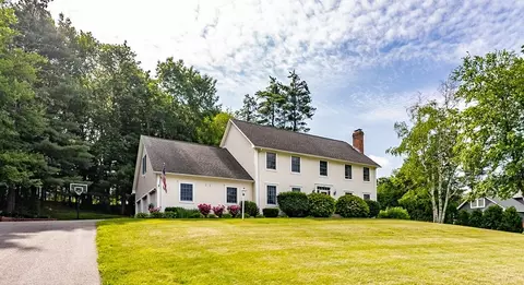 246 Canterbury Cir, East Longmeadow, MA 01028