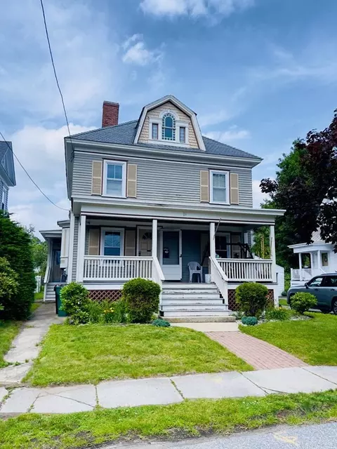 19 Bertram St, Lowell, MA 01851