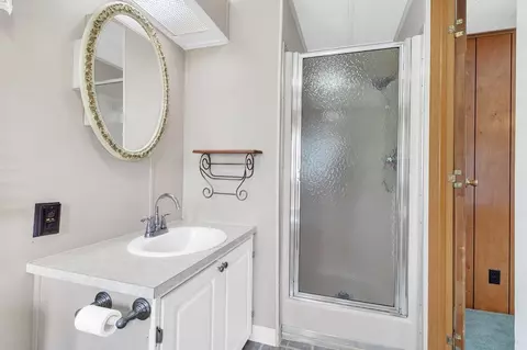 44 Contessa Dr, Springfield, MA 01119 photo 27