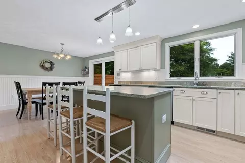 7 Robb Rd, Beverly, MA 01915 photo 7