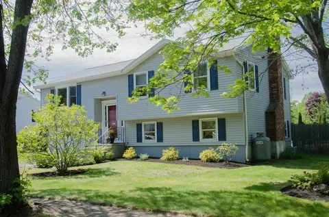 7 Robb Rd, Beverly, MA 01915 photo 2