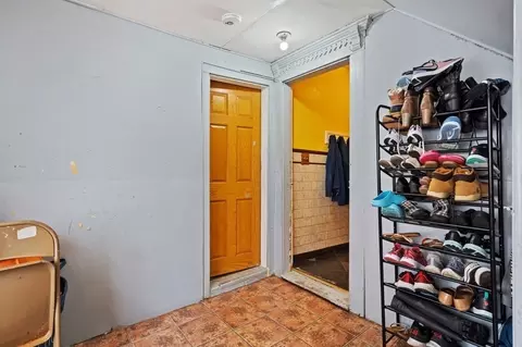 46 Orient, Worcester, MA 01604 photo 8