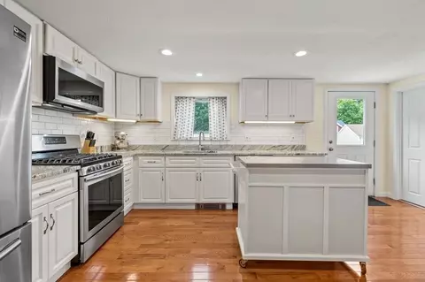 69 Spring St, Mansfield, MA 02048 photo 9