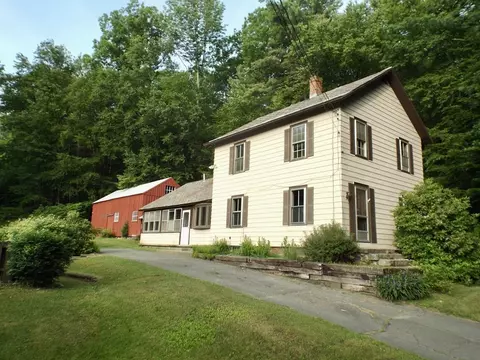 49 School St, Shelburne Falls, MA 01370