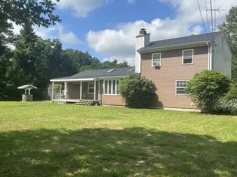 1592 Copicut Rd, Fall River, MA 02747 photo 5