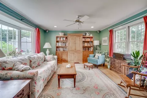 12 Fallston St, Springfield, MA 01119 photo 14