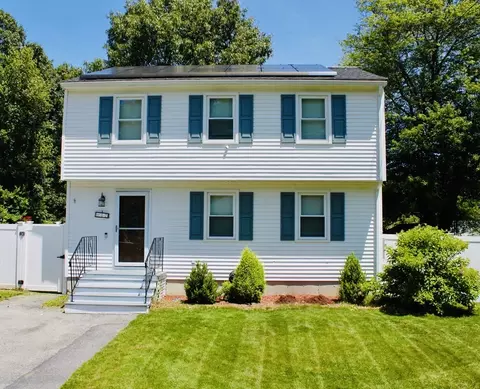 12 Washington Ave, Dracut, MA 01826