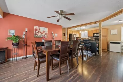 108 Jerilis Dr, Springfield, MA 01119 photo 5