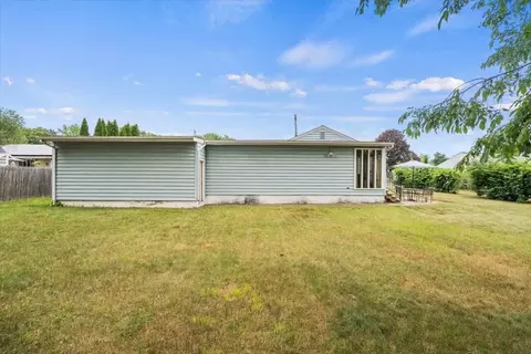 108 Jerilis Dr, Springfield, MA 01119 photo 42