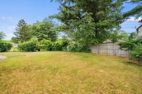 108 Jerilis Dr, Springfield, MA 01119 photo 37