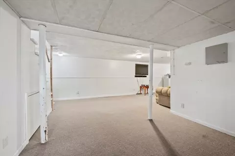 108 Jerilis Dr, Springfield, MA 01119 photo 31