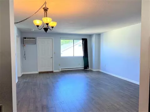 10 Rutledge St #3D, Worcester, MA 01604