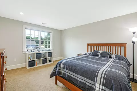 4 Applegate Rd, Medway, MA 02053 photo 25