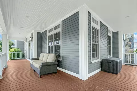 4 Applegate Rd, Medway, MA 02053 photo 4