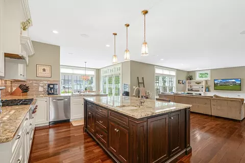 4 Applegate Rd, Medway, MA 02053 photo 15