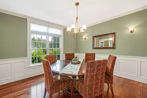 4 Applegate Rd, Medway, MA 02053 photo 8