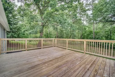 65 Phelps St, Easthampton, MA 01027 photo 16