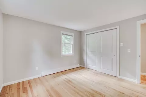 65 Phelps St, Easthampton, MA 01027 photo 14