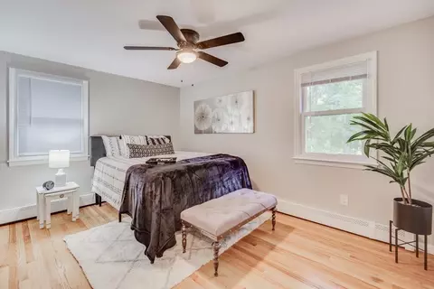 65 Phelps St, Easthampton, MA 01027 photo 11