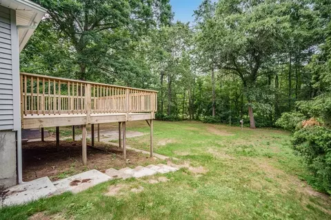 65 Phelps St, Easthampton, MA 01027 photo 19