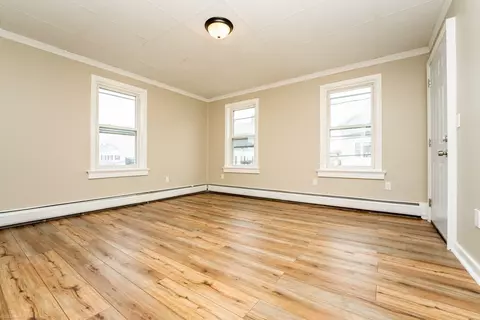 477 Palmer St, Fall River, MA 02721 photo 17