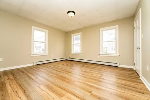 477 Palmer St, Fall River, MA 02721 photo 29
