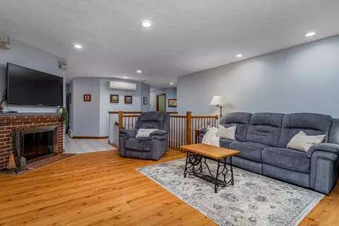 14 Cushing St, Ashburnham, MA 01430 photo 15