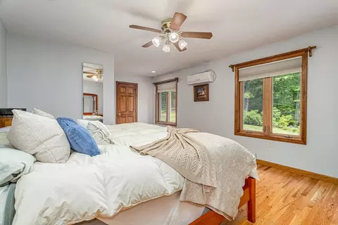 14 Cushing St, Ashburnham, MA 01430 photo 18