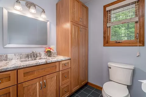 14 Cushing St, Ashburnham, MA 01430 photo 20