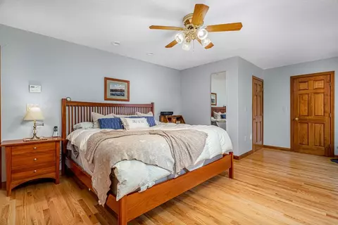 14 Cushing St, Ashburnham, MA 01430 photo 17