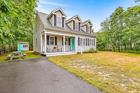 38 Briar Cir, Yarmouth, MA 02664