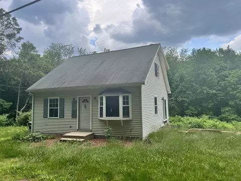 5 Sunrise Ave, Auburn, MA 01501