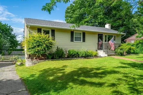 87 Amherst Rd, Braintree, MA 02184