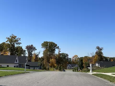 87 Turning Leaf Road, Ludlow, MA 01056