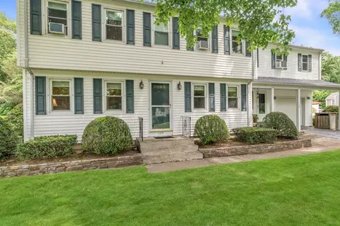 179 Wimbleton Dr, Longmeadow, MA 01106