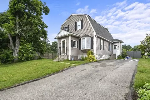 30 Dixfield Rd, Worcester, MA 01606 photo 1