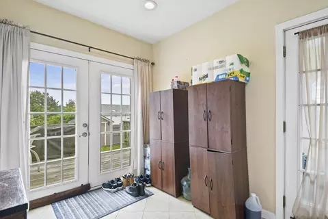 30 Dixfield Rd, Worcester, MA 01606 photo 20