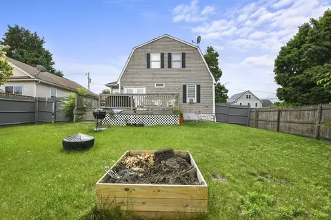 30 Dixfield Rd, Worcester, MA 01606 photo 23