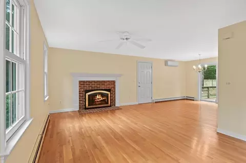 50 Nye Rd, Barnstable, MA 02632 photo 3