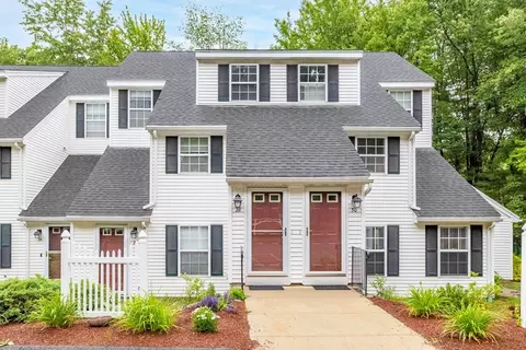 28 Gates Xing #28, Leominster, MA 01453
