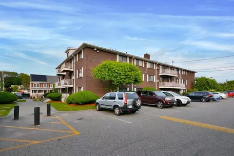 270 E Haverhill St #22, Lawrence, MA 01841