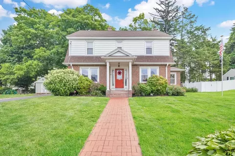 21 White Ave, East Longmeadow, MA 01028