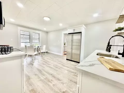 237 Chicopee St, Chicopee, MA 01013 photo 3